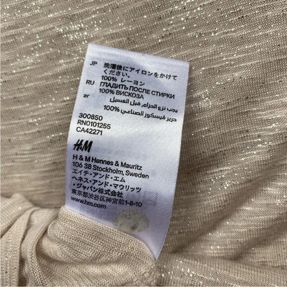 H & M WOMEN'S NUDE WITH SILVER METAL COWL NECK SLEEVELESS TOP TANK SIZE S - Picture 6 of 10